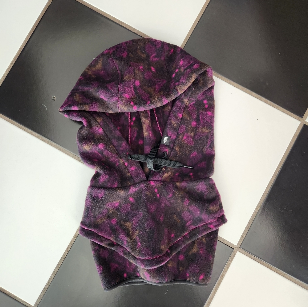 The North Face Roxberry Floral Print Fleece Powder Hood
